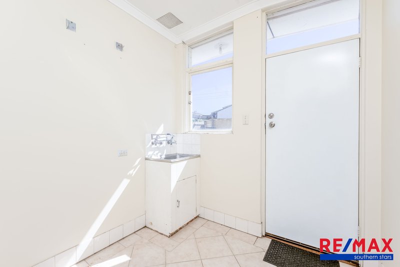 Photo - 30 Montrose Street, Lynwood WA 6147 - Image 15