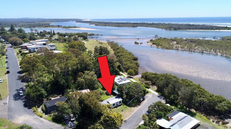 30 Morgo Street, Urunga NSW 2455