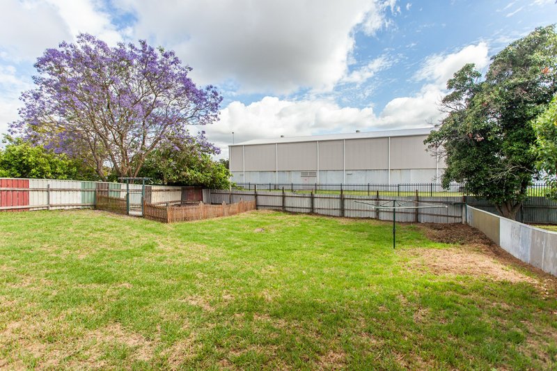 Photo - 30 Mount View Road, Cessnock NSW 2325 - Image 2