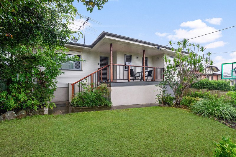 Photo - 30 Narellan Street, Arana Hills QLD 4054 - Image 16