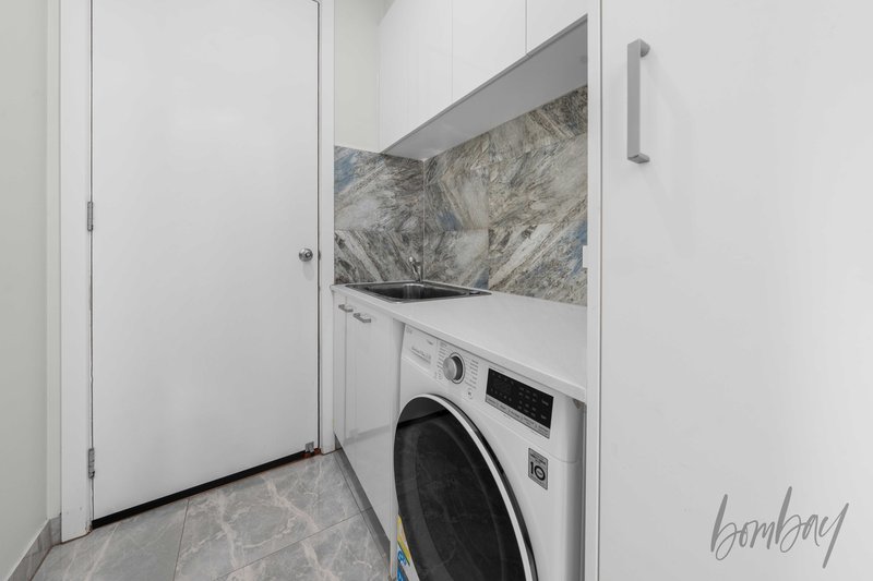 Photo - 30 Naroon Drive, Kalkallo VIC 3064 - Image 12