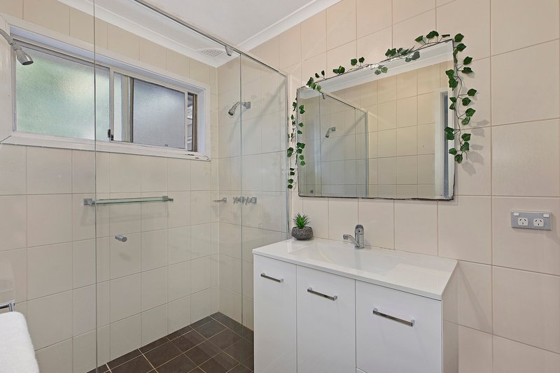 Photo - 30 Newlands Avenue, Terrigal NSW 2260 - Image 6