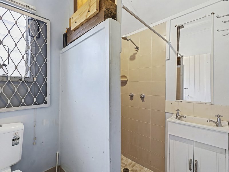 Photo - 30 North Street, Woorim QLD 4507 - Image 9