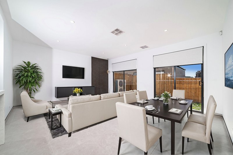 Photo - 30 Nubeena Crescent, Donnybrook VIC 3064 - Image 5