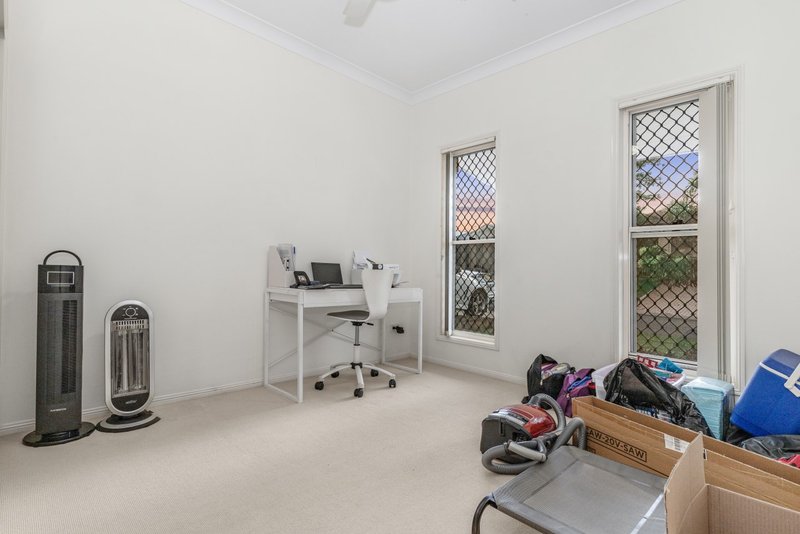 Photo - 30 Numbat Street, North Lakes QLD 4509 - Image 10