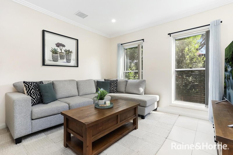 Photo - 30 Oatley Street, Kingsgrove NSW 2208 - Image 4