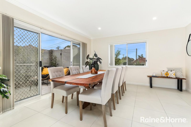 Photo - 30 Oatley Street, Kingsgrove NSW 2208 - Image 5