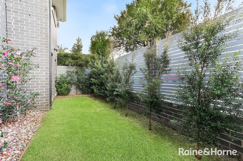 Photo - 30 Oatley Street, Kingsgrove NSW 2208 - Image 10