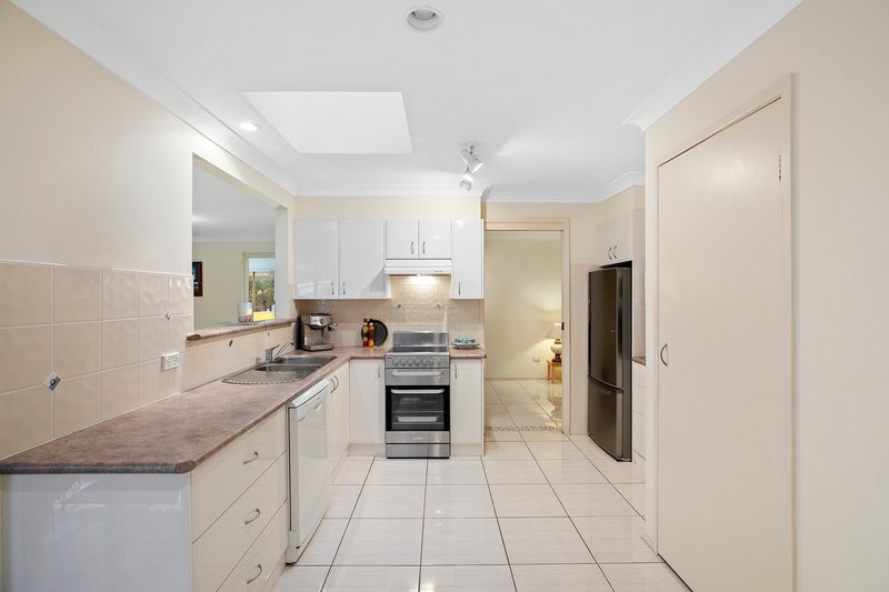 Photo - 30 Oberton Street, Kincumber NSW 2251 - Image 3