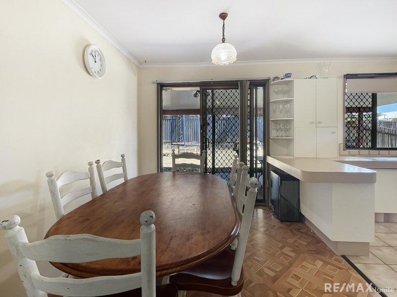 Photo - 30 Pallert Street, Middle Park QLD 4074 - Image 9