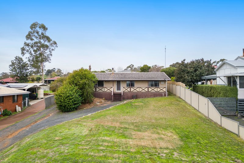 Photo - 30 Palmer Street, Donnybrook WA 6239 - Image 5