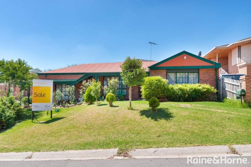 30 Papworth Place, Meadow Heights VIC 3048