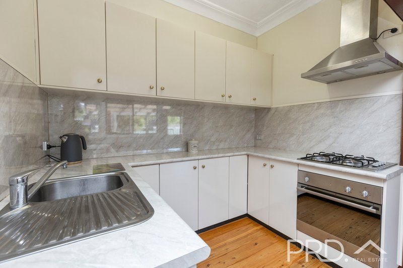 Photo - 30 Park Avenue, Batlow NSW 2730 - Image 4