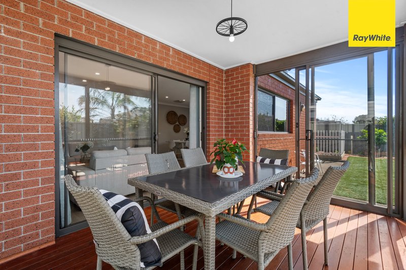 Photo - 30 Parkleigh Drive, Kurunjang VIC 3337 - Image 17