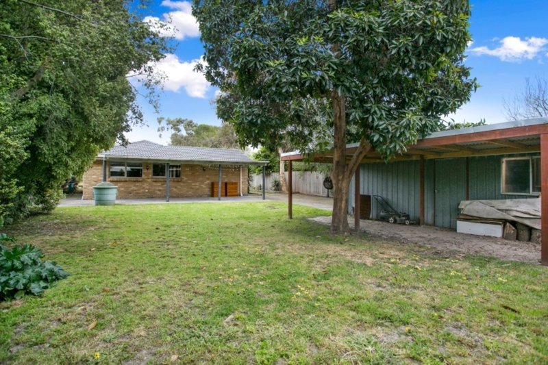 Photo - 30 Paterson Avenue, Langwarrin VIC 3910 - Image 11