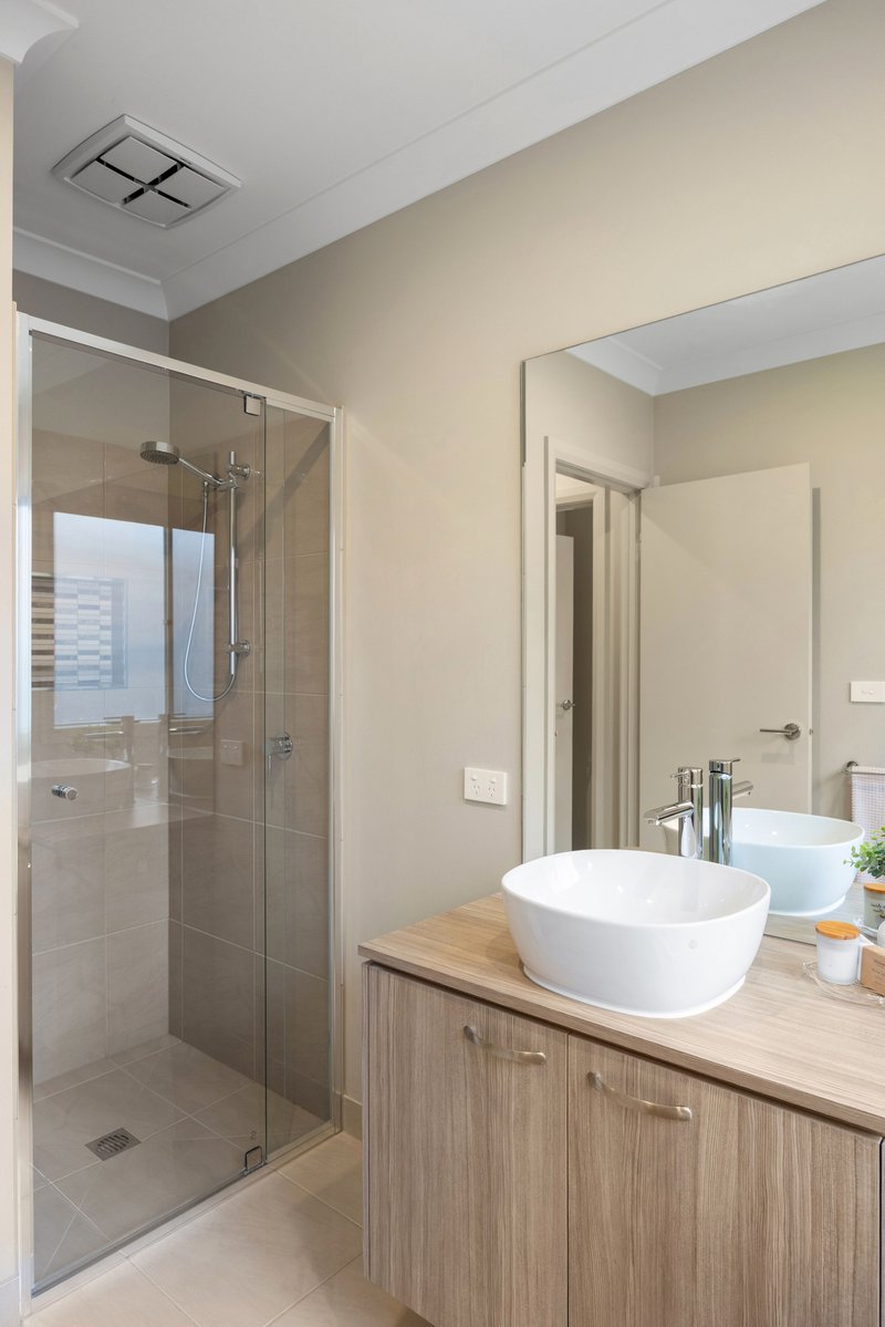 Photo - 30 Patriot Boulevard, Clyde North VIC 3978 - Image 17