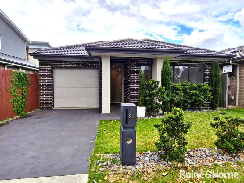 30 Peckham Grove, Oran Park NSW 2570