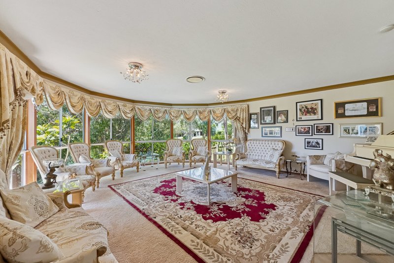 Photo - 30 Peninsula Court, Mermaid Waters QLD 4218 - Image 8