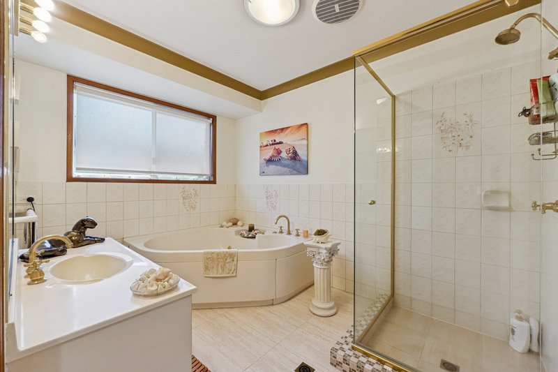 Photo - 30 Peninsula Court, Mermaid Waters QLD 4218 - Image 17