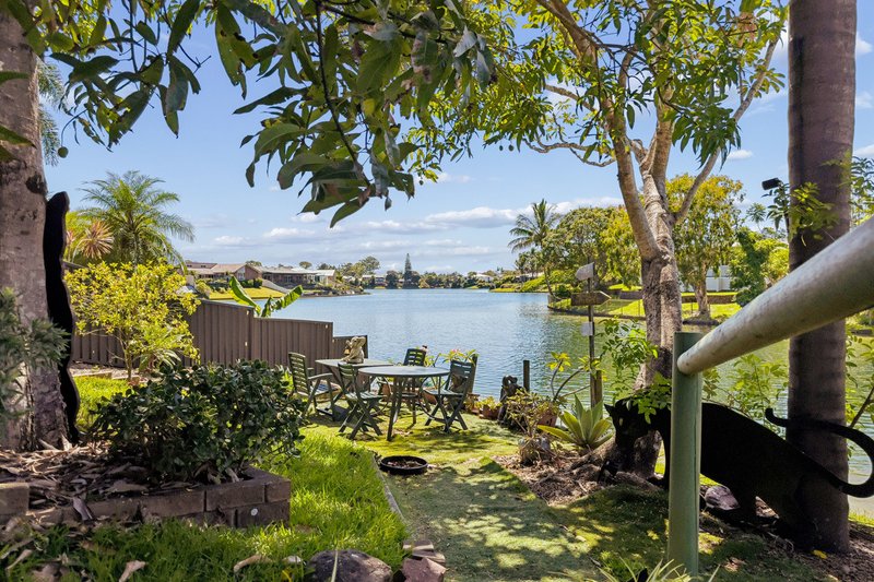 Photo - 30 Peninsula Court, Mermaid Waters QLD 4218 - Image 21