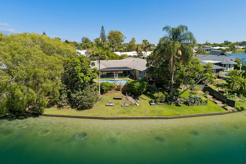 Photo - 30 Peninsula Court, Mermaid Waters QLD 4218 - Image 27