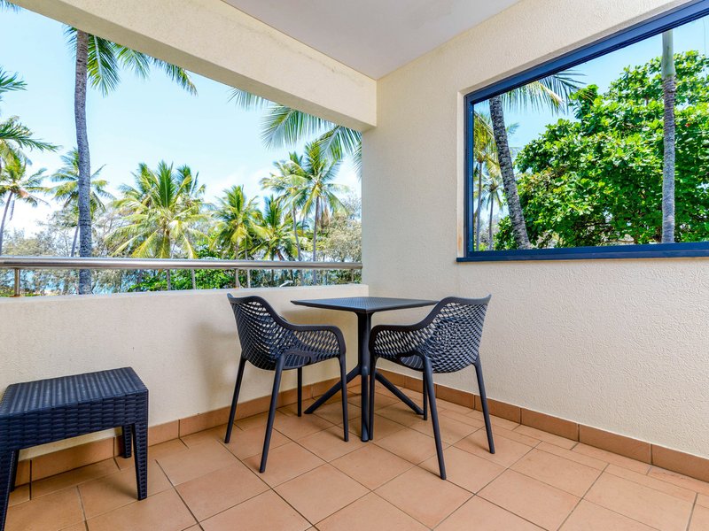 Photo - 30 Peninsula/9-13 Esplanade , Port Douglas QLD 4877 - Image 6