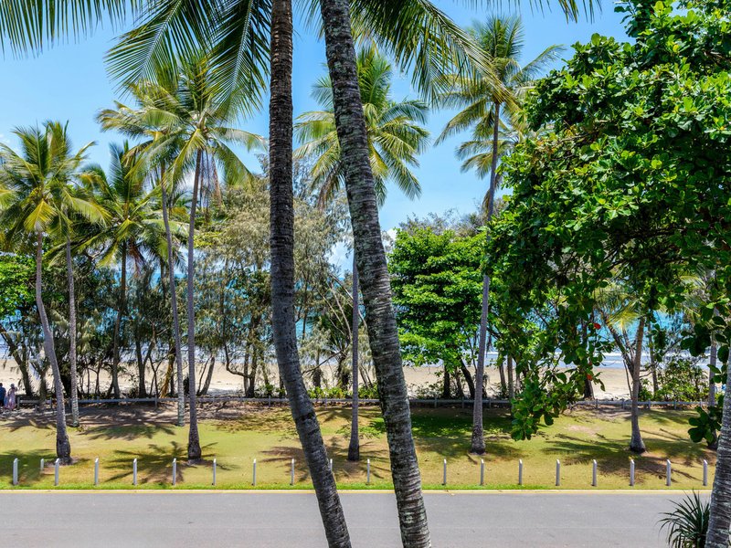 Photo - 30 Peninsula/9-13 Esplanade , Port Douglas QLD 4877 - Image 9