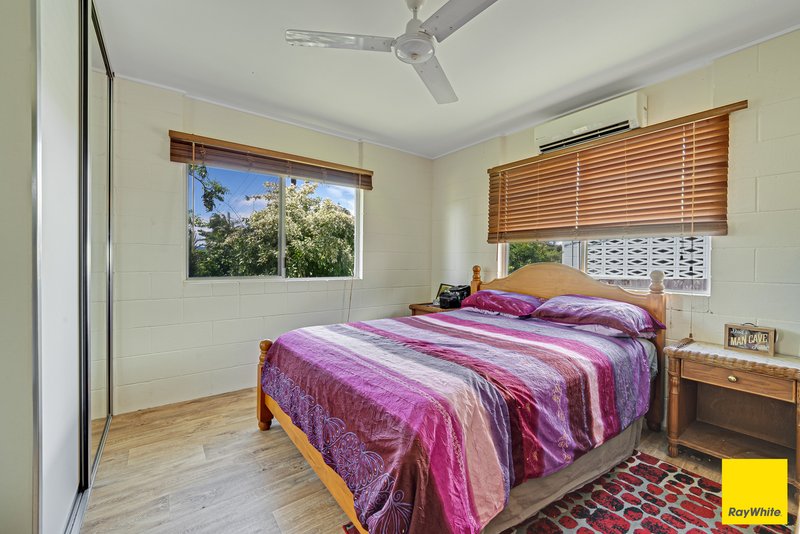 Photo - 30 Peridot Street, Bayview Heights QLD 4868 - Image 6