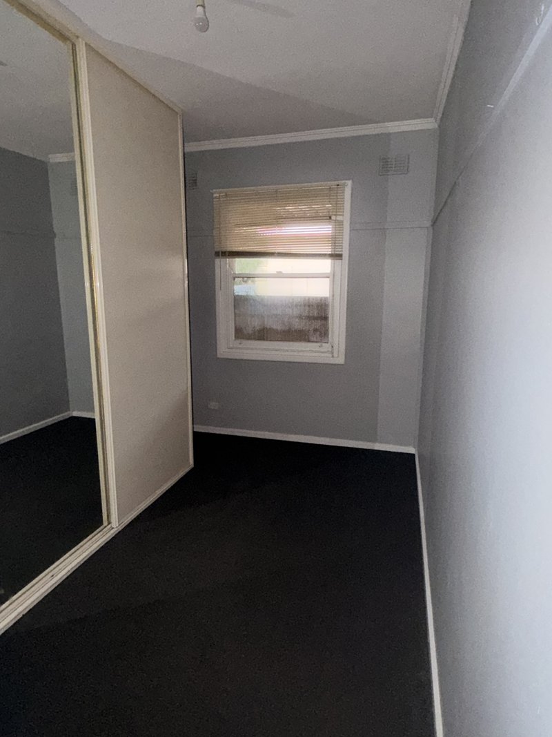 Photo - 30 Pertwood Road, Elizabeth North SA 5113 - Image 4