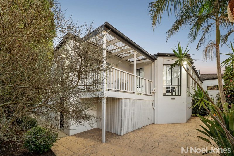 Photo - 30 Petalnina Drive, Wantirna VIC 3152 - Image 11