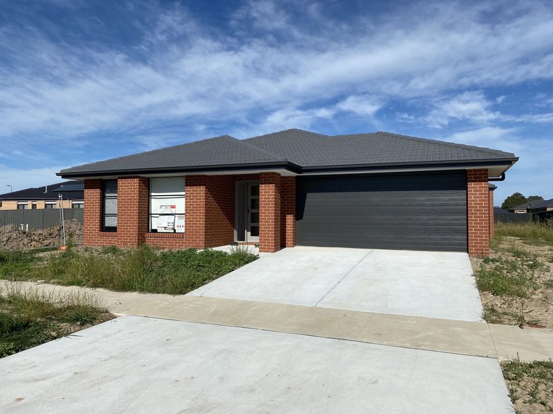 30 Peters Drive, Stratford VIC 3862