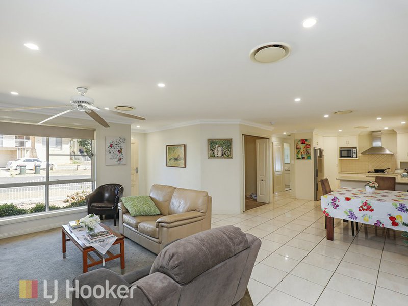 Photo - 30 Phillip Street, West Tamworth NSW 2340 - Image 3