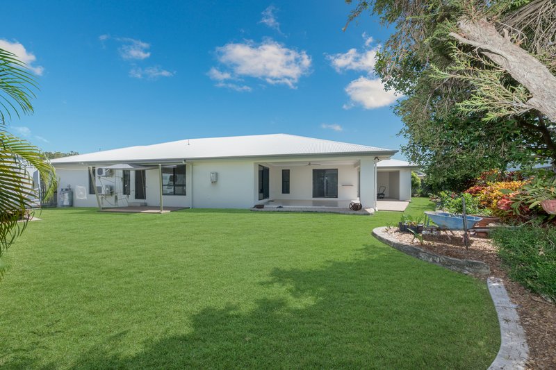 Photo - 30 Pincer Court, Bushland Beach QLD 4818 - Image 11