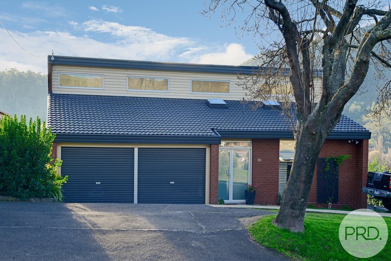 30 Pioneer Avenue, New Norfolk TAS 7140