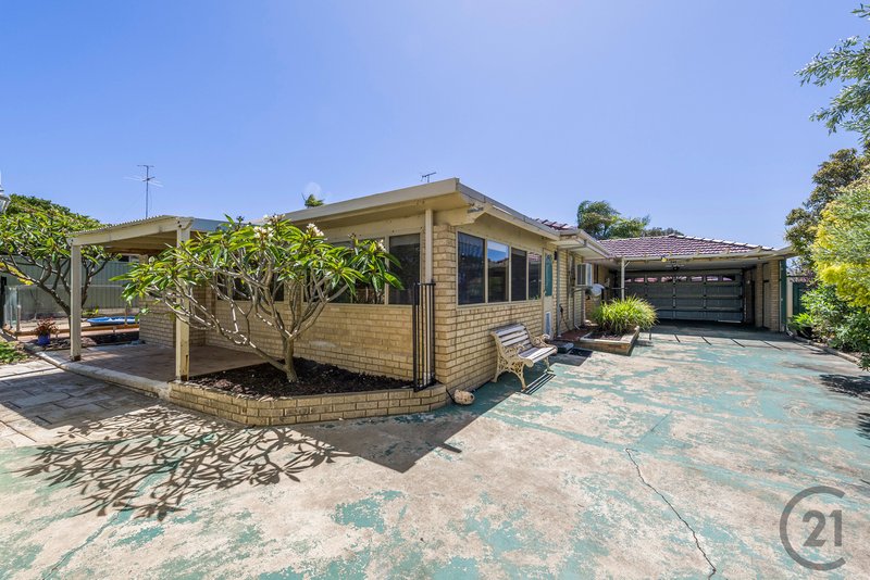 Photo - 30 Port Marnock Circle, Halls Head WA 6210 - Image 15