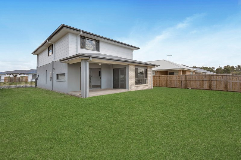 Photo - 30 Raboki Crescent, Logan Reserve QLD 4133 - Image 18