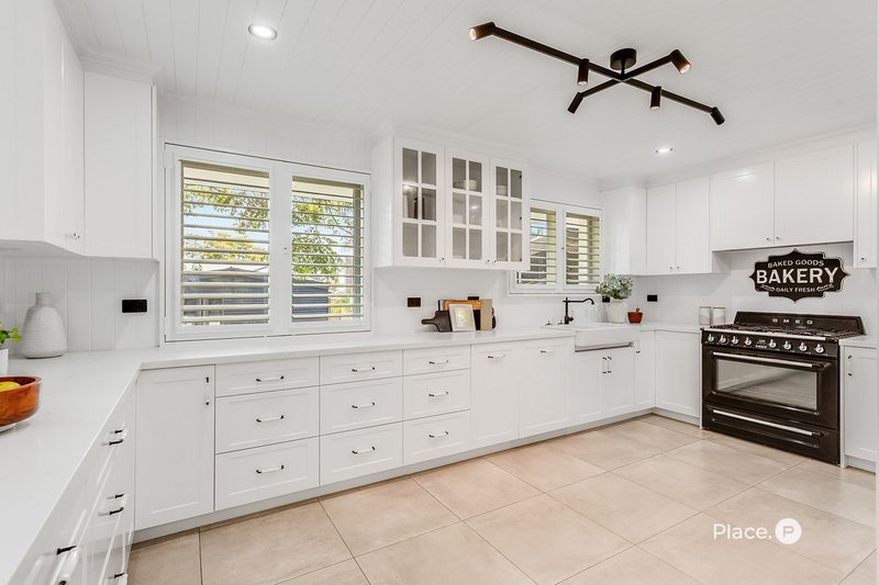 Photo - 30 Ralph Street, Clontarf QLD 4019 - Image 6