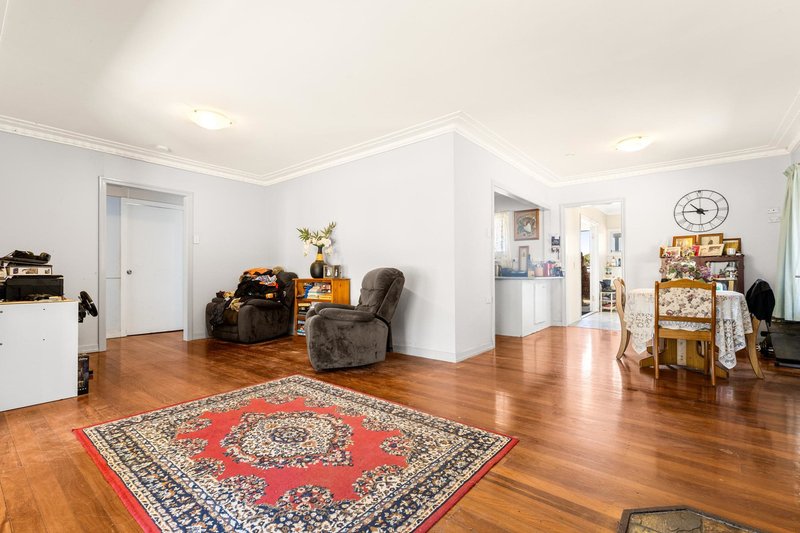 Photo - 30 Ramsay Street, Oakey QLD 4401 - Image 5