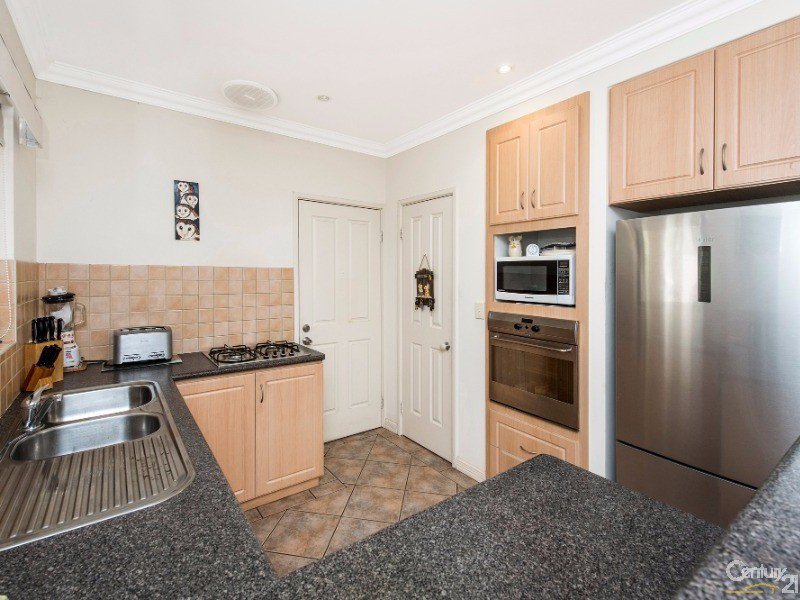 Photo - 30 Randell Street, Mandurah WA 6210 - Image 3