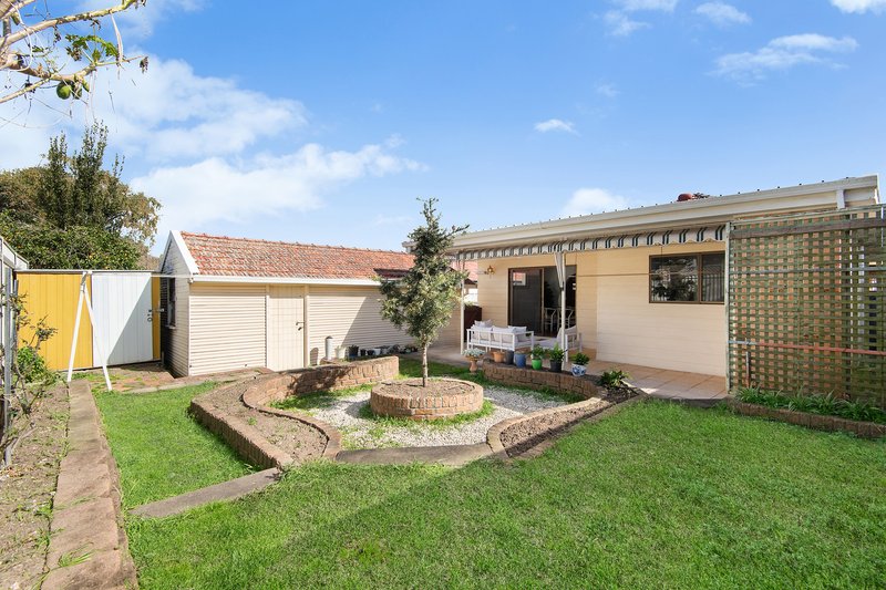 Photo - 30 Raymond Avenue, Roselands NSW 2196 - Image 10