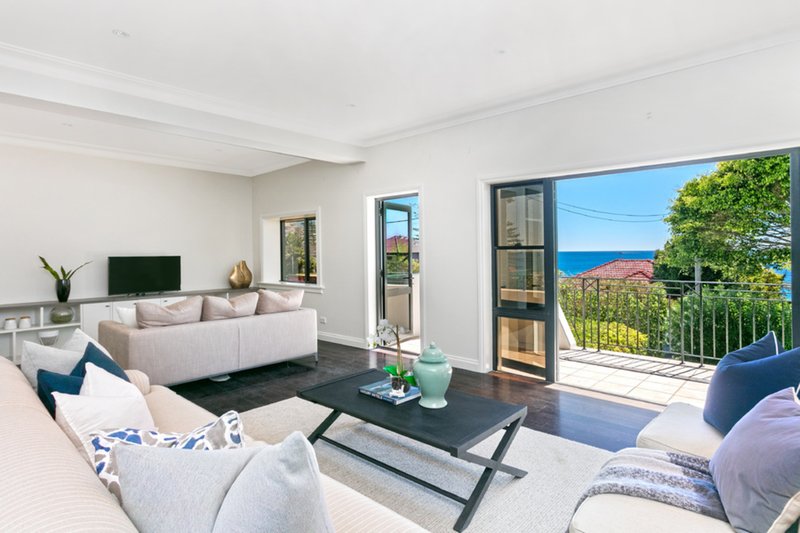 Photo - 30 Reddall Street Street, Manly NSW 2095 - Image 3