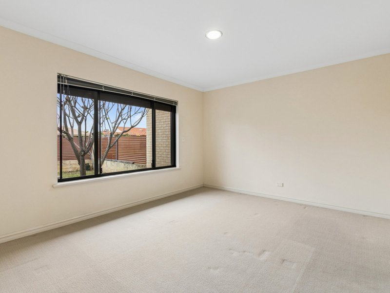 Photo - 30 Redgum Way, Morley WA 6062 - Image 1