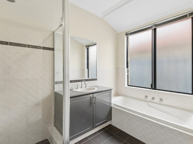 Photo - 30 Redgum Way, Morley WA 6062 - Image 9