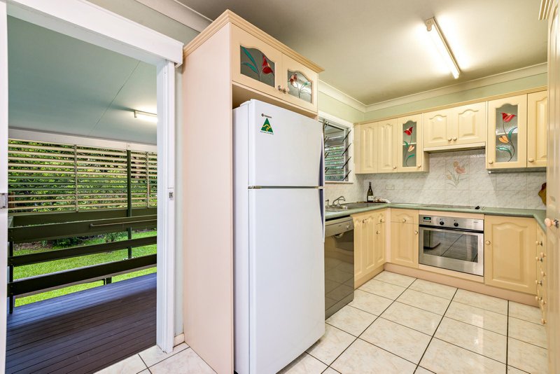 Photo - 30 Richardson Street, Edge Hill QLD 4870 - Image 5