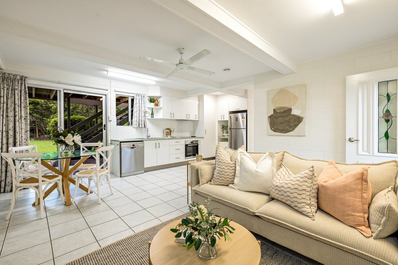 Photo - 30 Richardson Street, Edge Hill QLD 4870 - Image 12