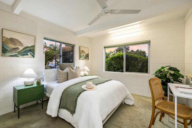 Photo - 30 Richardson Street, Edge Hill QLD 4870 - Image 13