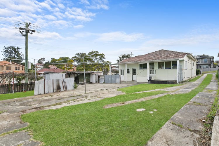 Photo - 30 Rickard Street, Merrylands NSW 2160 - Image 3