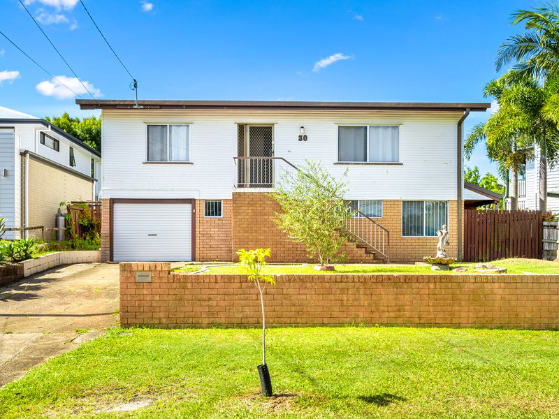 30 Robbies Avenue, Carina QLD 4152