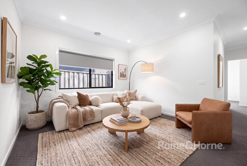 Photo - 30 Rockfern Crescent, Diggers Rest VIC 3427 - Image 7