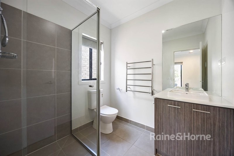 Photo - 30 Rockfern Crescent, Diggers Rest VIC 3427 - Image 11